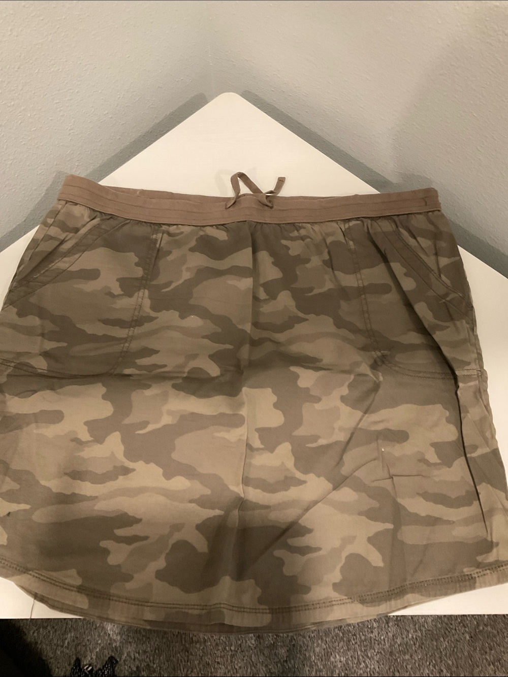 2 skirts Casual Drawstring Skirts in Camo & Beige - Picture 2 of 3
